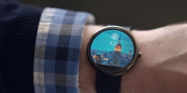 Fossil’s new Android Wear smartwatch has a touch-sensitive bezel and costs $275